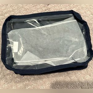 Thirty-one Get Creative Rectangle Pouch Navy Crosshatch. Never used.